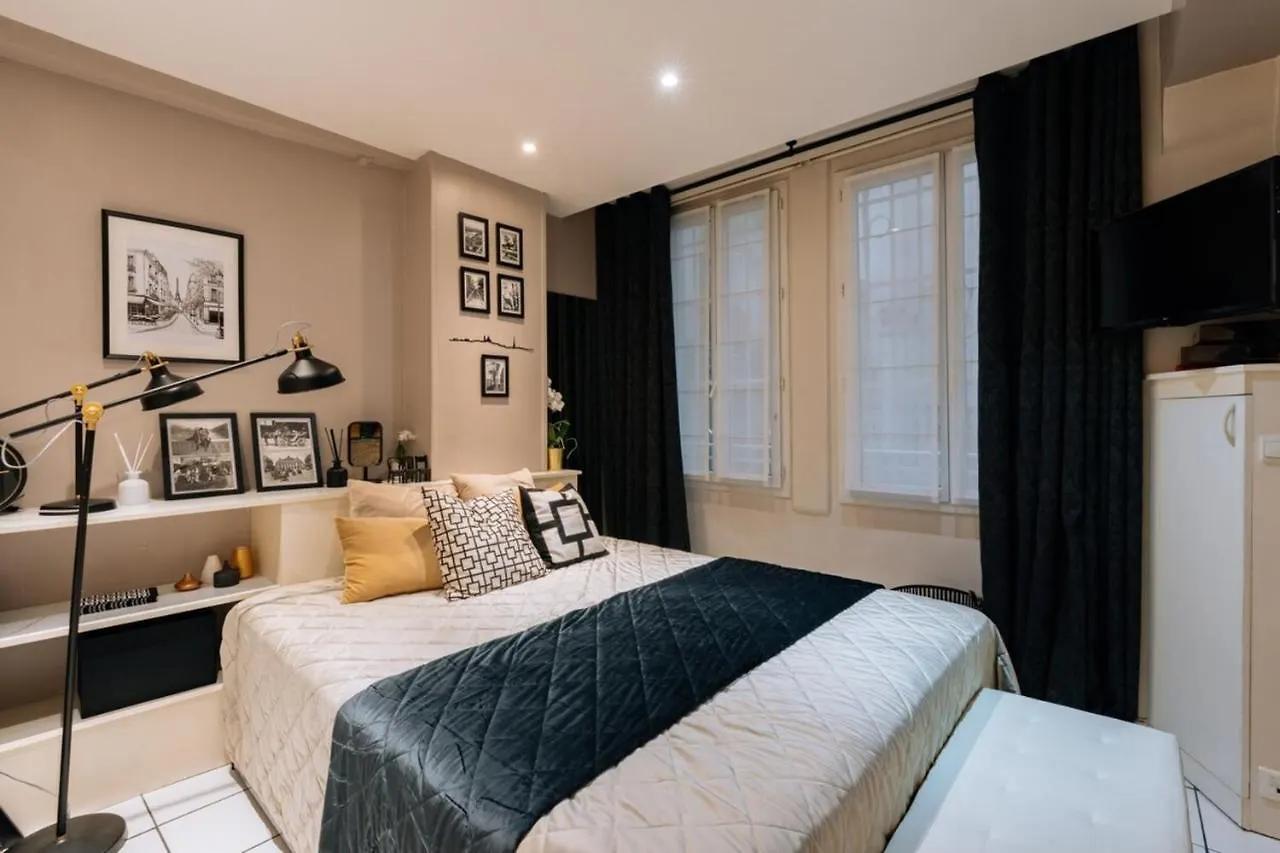 パリChic & Stylish 1Bd Apart Louvre-Rivoli!アパートメント 0*, パリ フランス