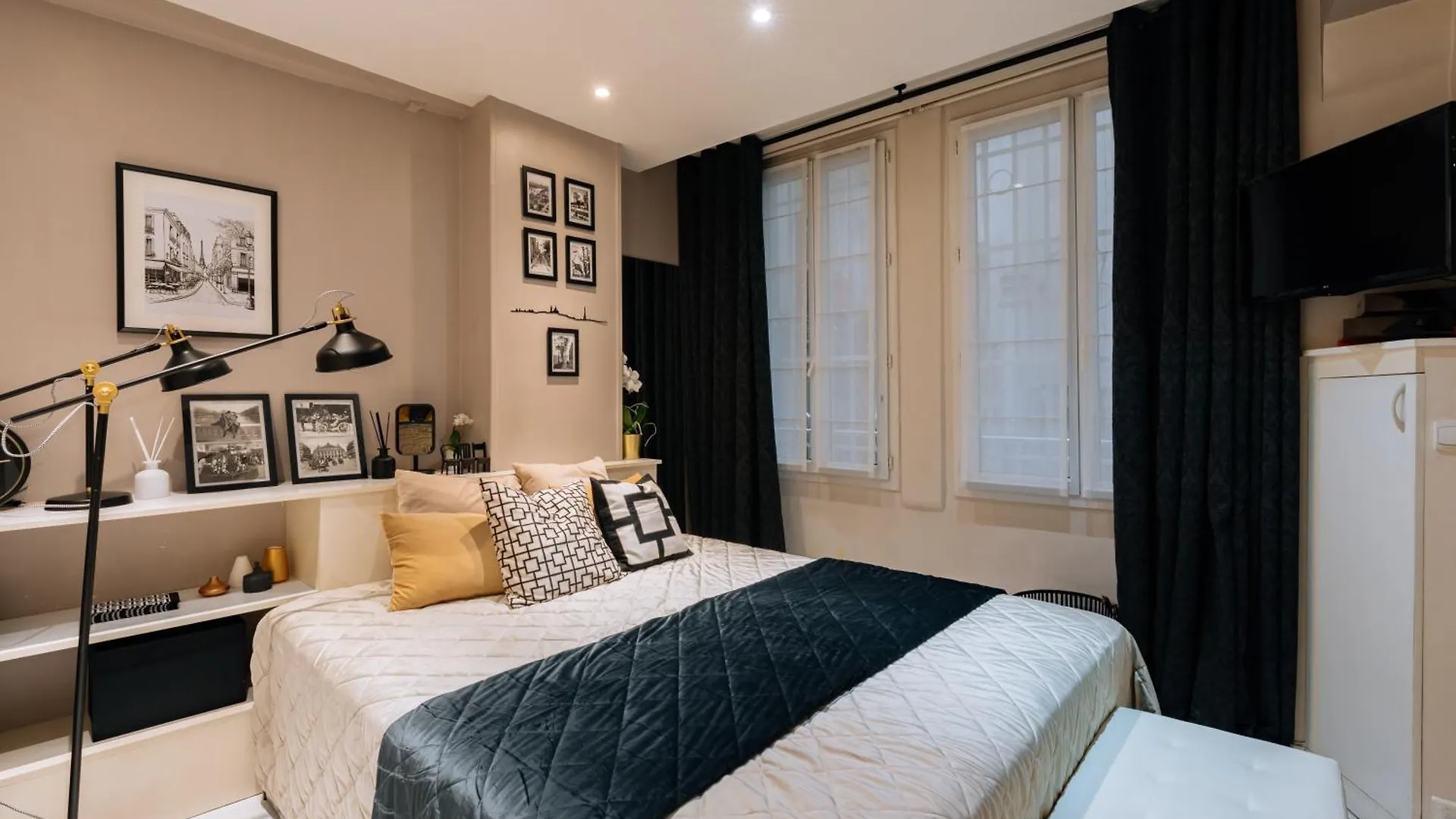 アパート パリChic & Stylish 1Bd Apart Louvre-Rivoli!アパートメント